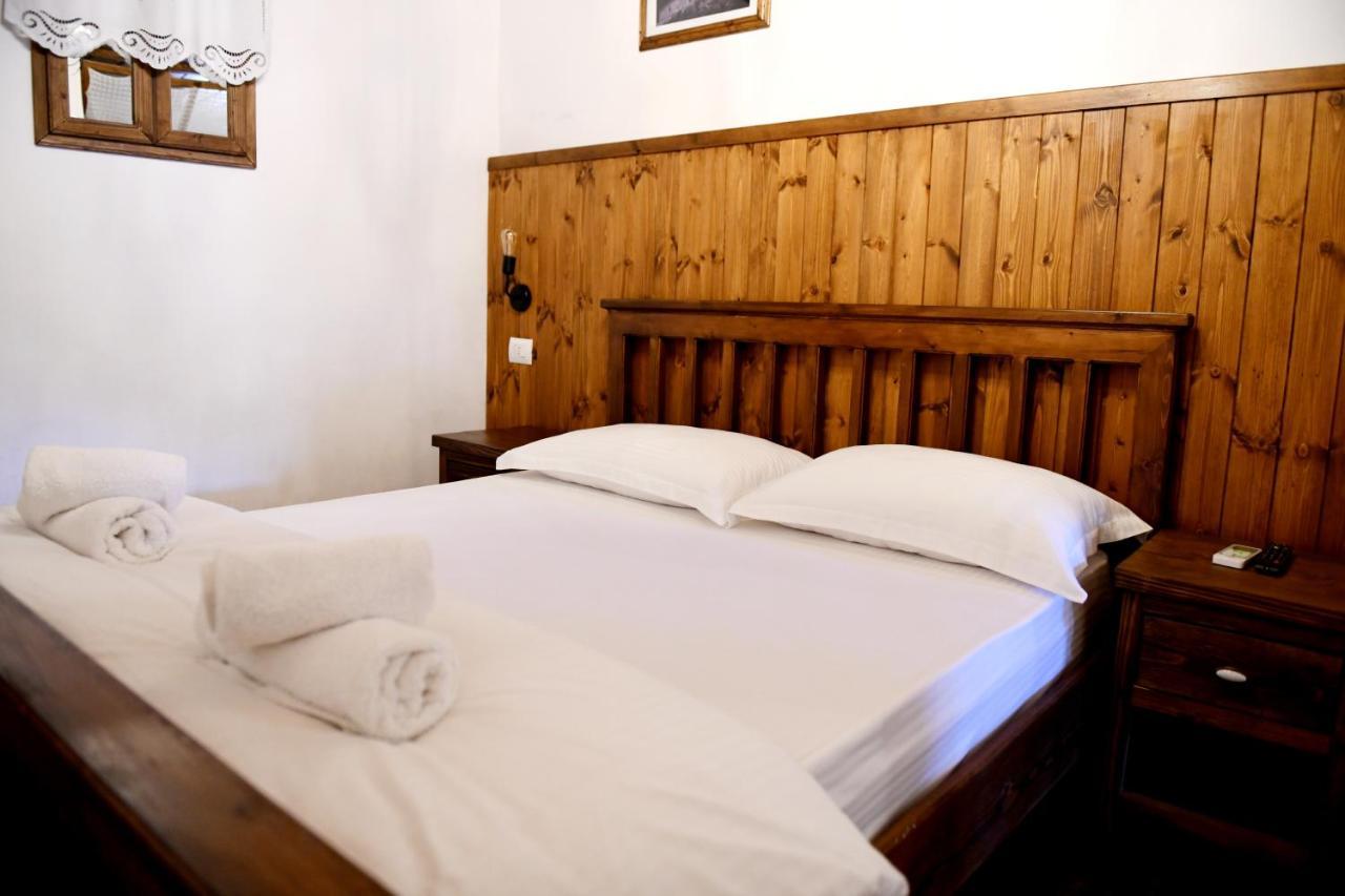 Anhel Hotel Berat Exterior photo