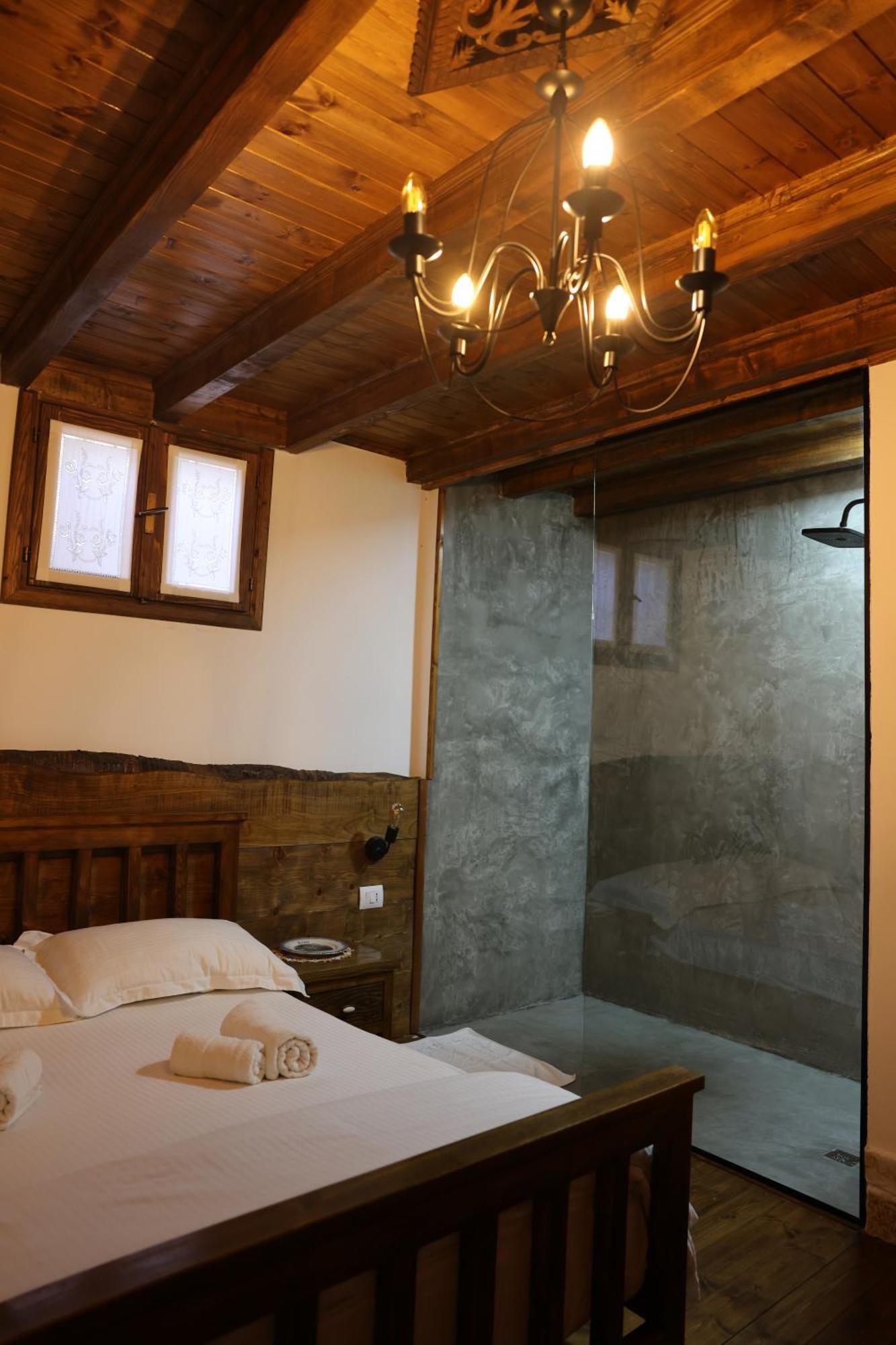 Anhel Hotel Berat Exterior photo
